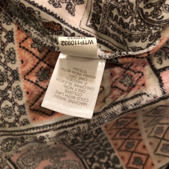 J. Jill Sleeveless Print Top - Picture 5 of 8